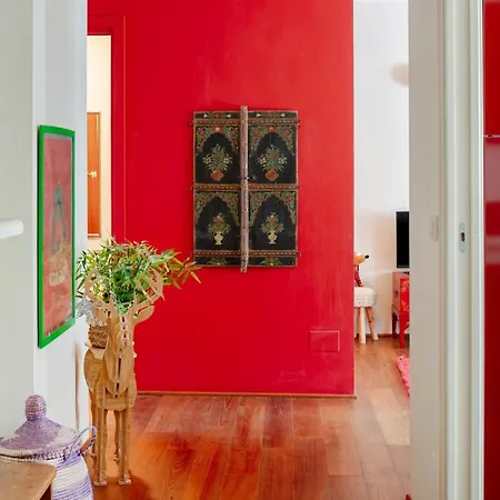 Renovated Two-room With Double Terrace Lägenhet *